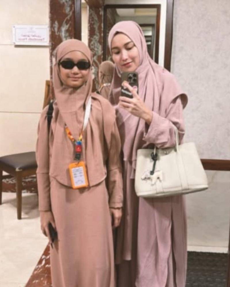 Instagram/ayutingting92